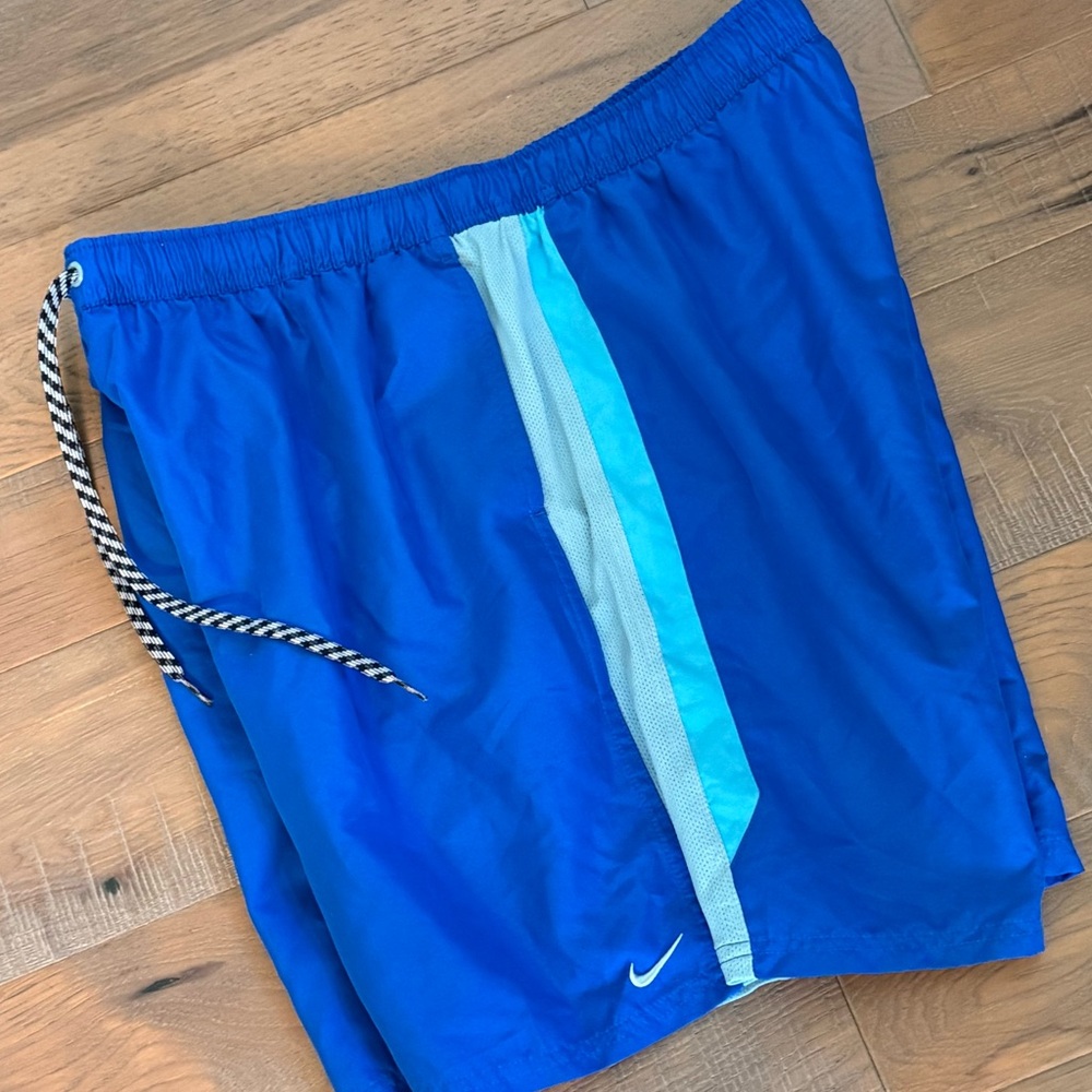 Men XXL NIKE 7" Running Athletic SHORTS Swim Trunks Mesh Liner Better World S49